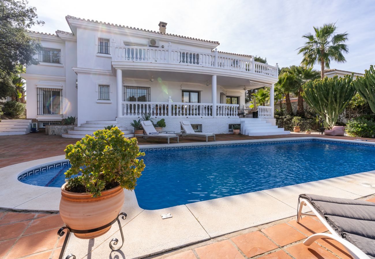 Villa in Marbella - Villa Rosario - luxury villa with private pool near Marbella